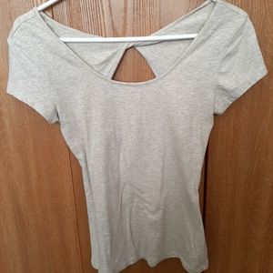 Beige Ambiance Apparel t-shirt Juniors L